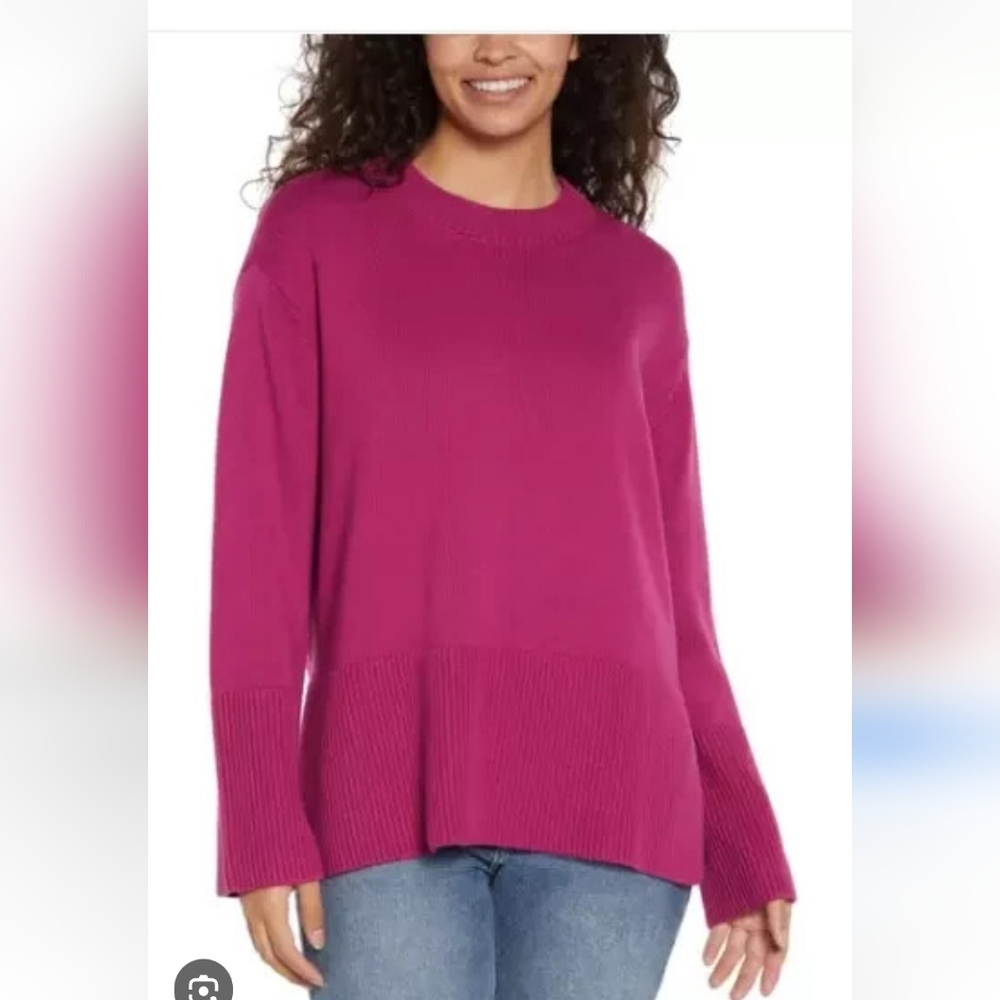 GAP Women's Crewneck Cotton Split Hem Tunic Style Sweater in Vibrant Fushia